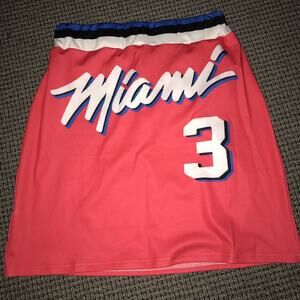 Miami Heat Pink #3 Womens Skirt (Pool Cover) Size Small (medium)‎